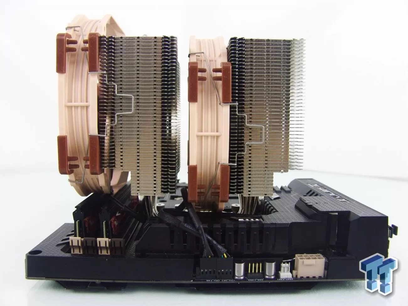 NOCTUA NH-D15 CPU COOLER תמונה 3