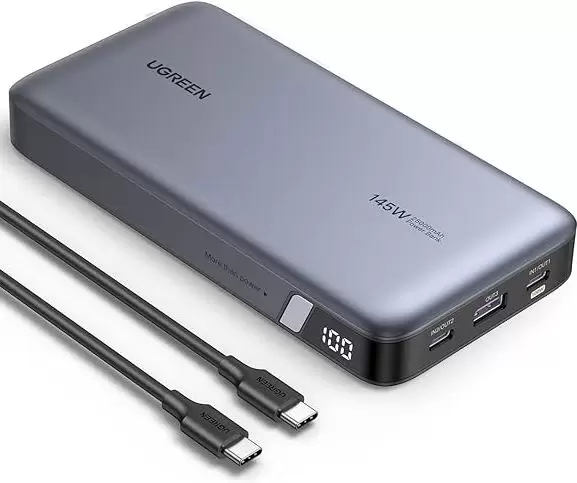 מטען נייד בקיבולת 25KmAh עם חיבור USB-A ושני חיבורי USB-C