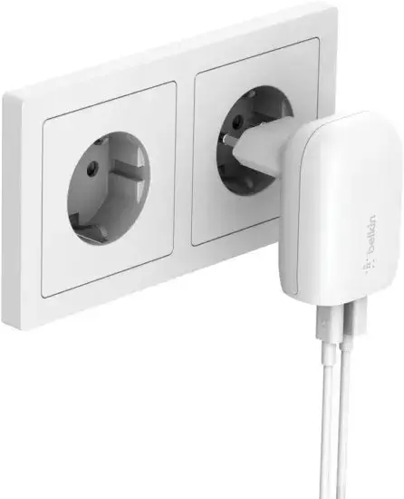 מטען עם זוג חיבורי USB C/A בעוצמת Belkin Boost Charge 37W צבע לבן תמונה 3